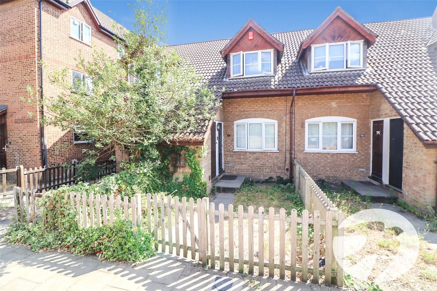 2 bedroom house for sale in Erith | Robinson Jackson