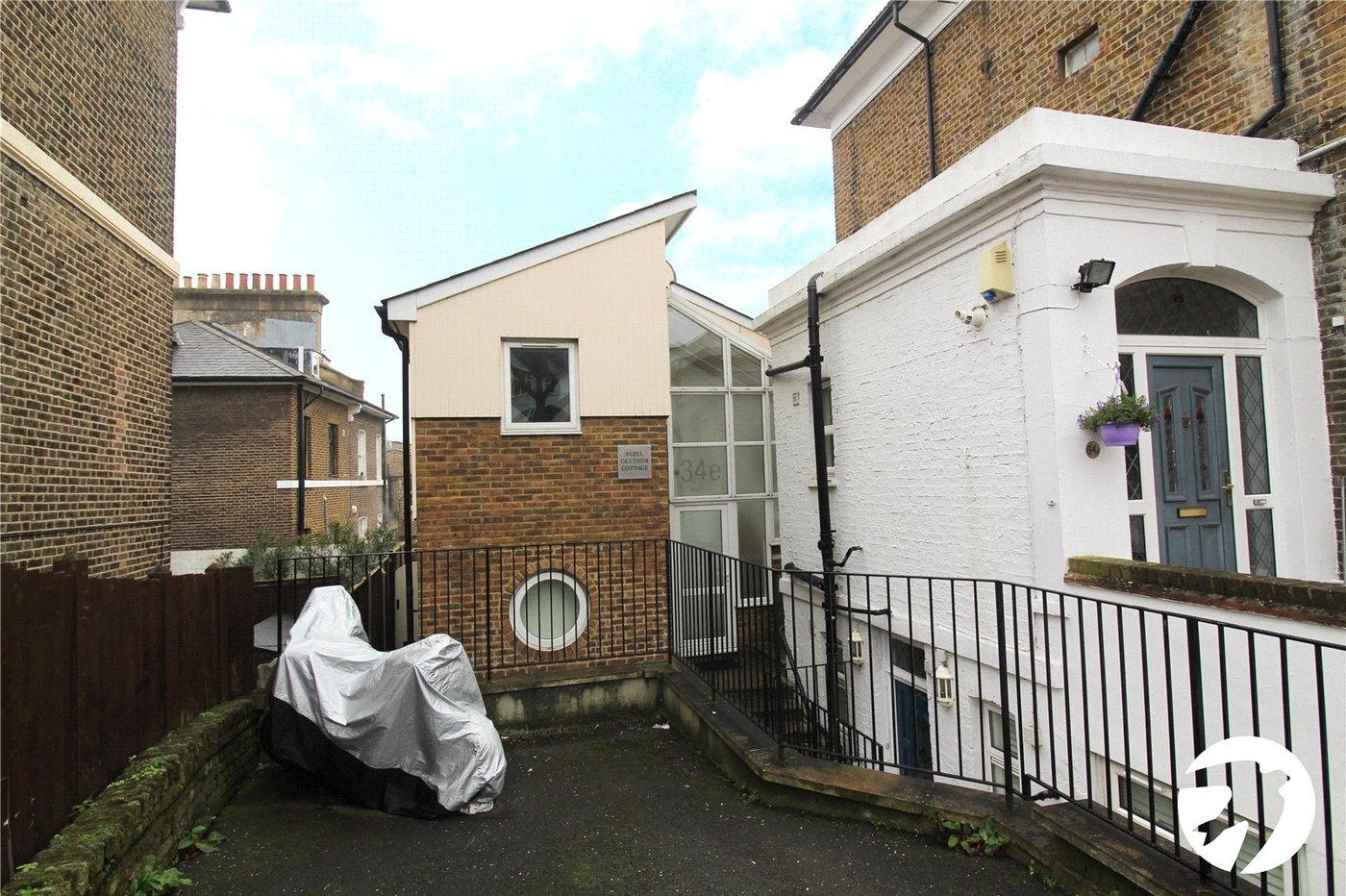 1 bedroom property for sale in Lewisham | Robinson Jackson