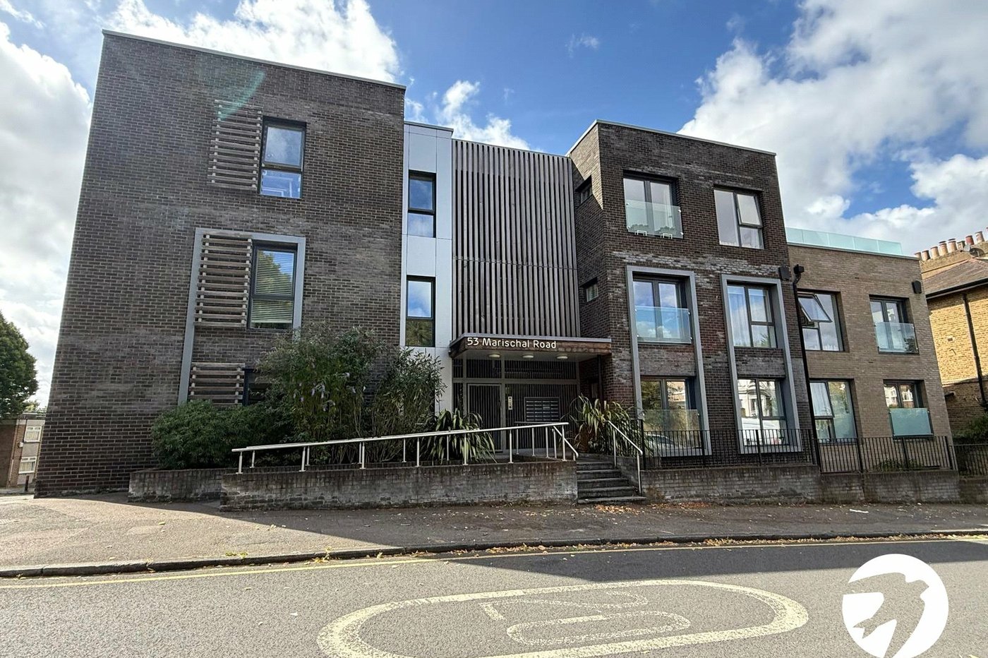 1 bedroom property for sale in London | Robinson Jackson