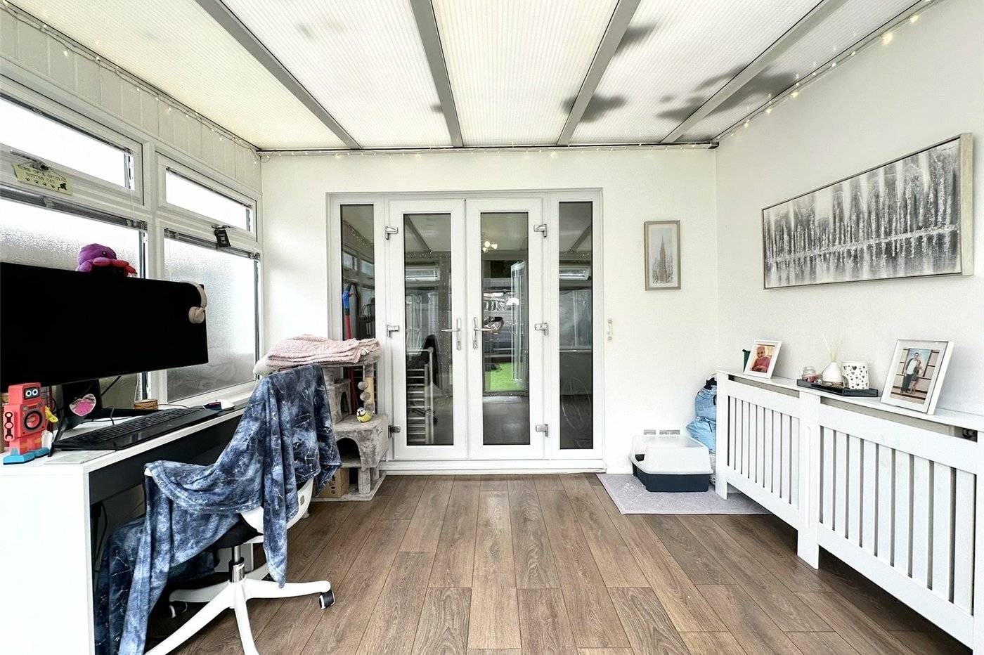 2 bedroom house for sale in Greenhithe | Robinson Jackson