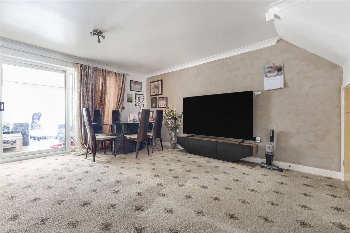 3 bedroom house for sale in Gravesend | Robinson Michael & Jackson
