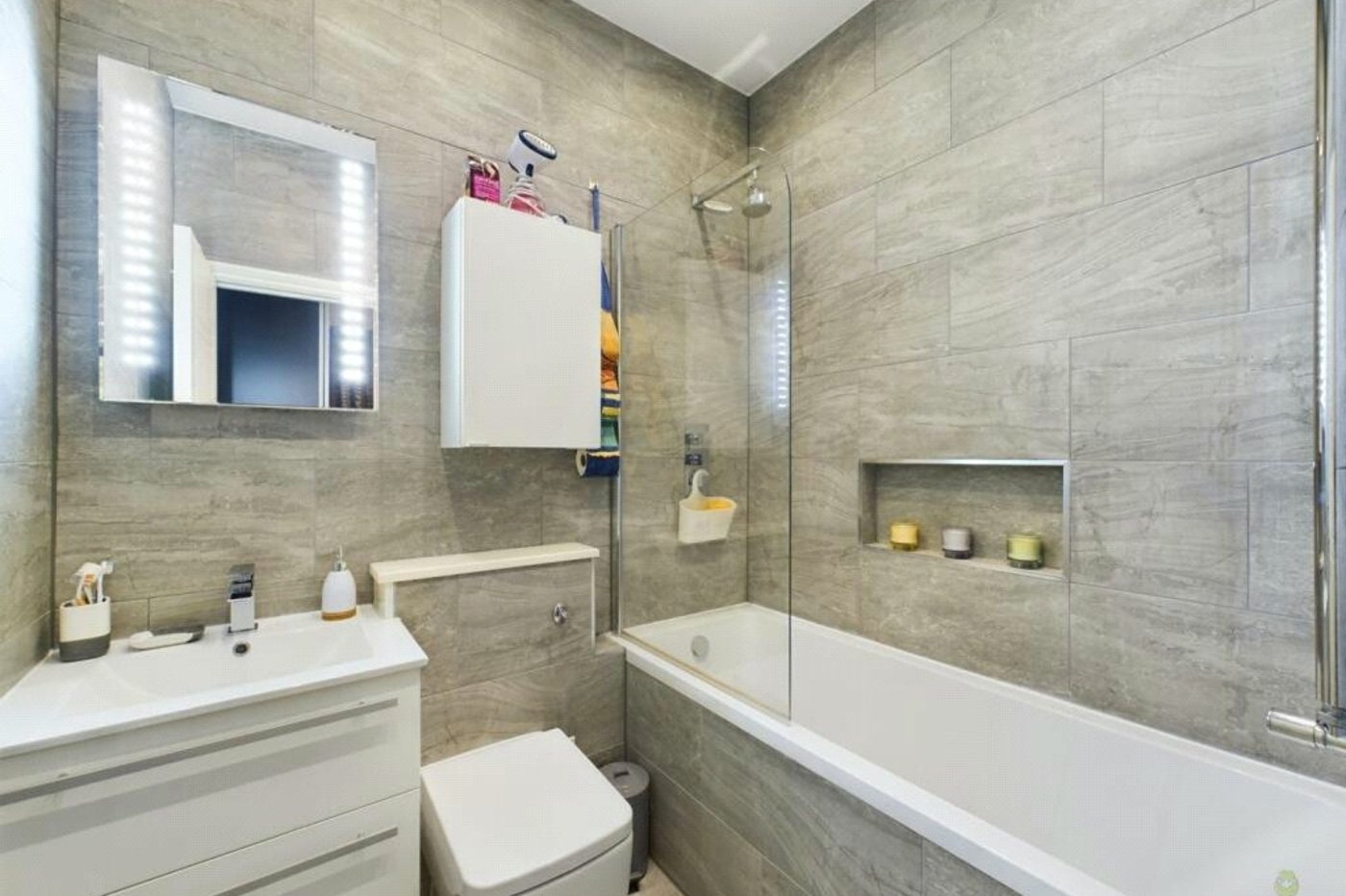 2 bedroom property for sale in Bexleyheath | Robinson Jackson