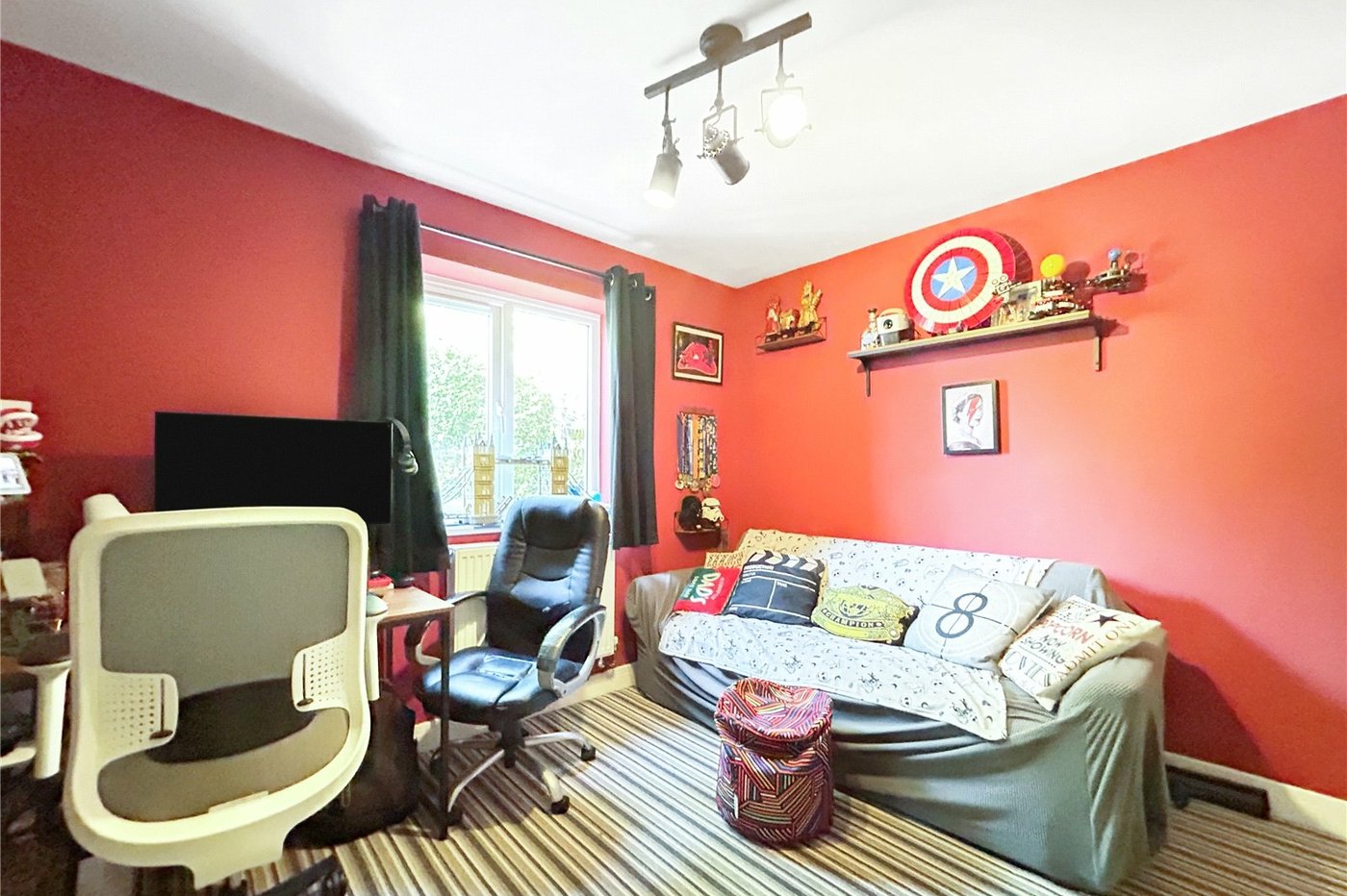 4 bedroom property for sale in Gillingham | Robinson Michael & Jackson