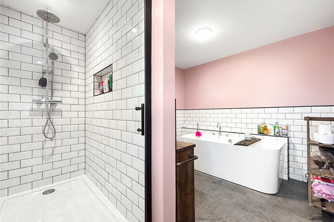 4 bedroom property for sale in Gillingham | Robinson Michael & Jackson