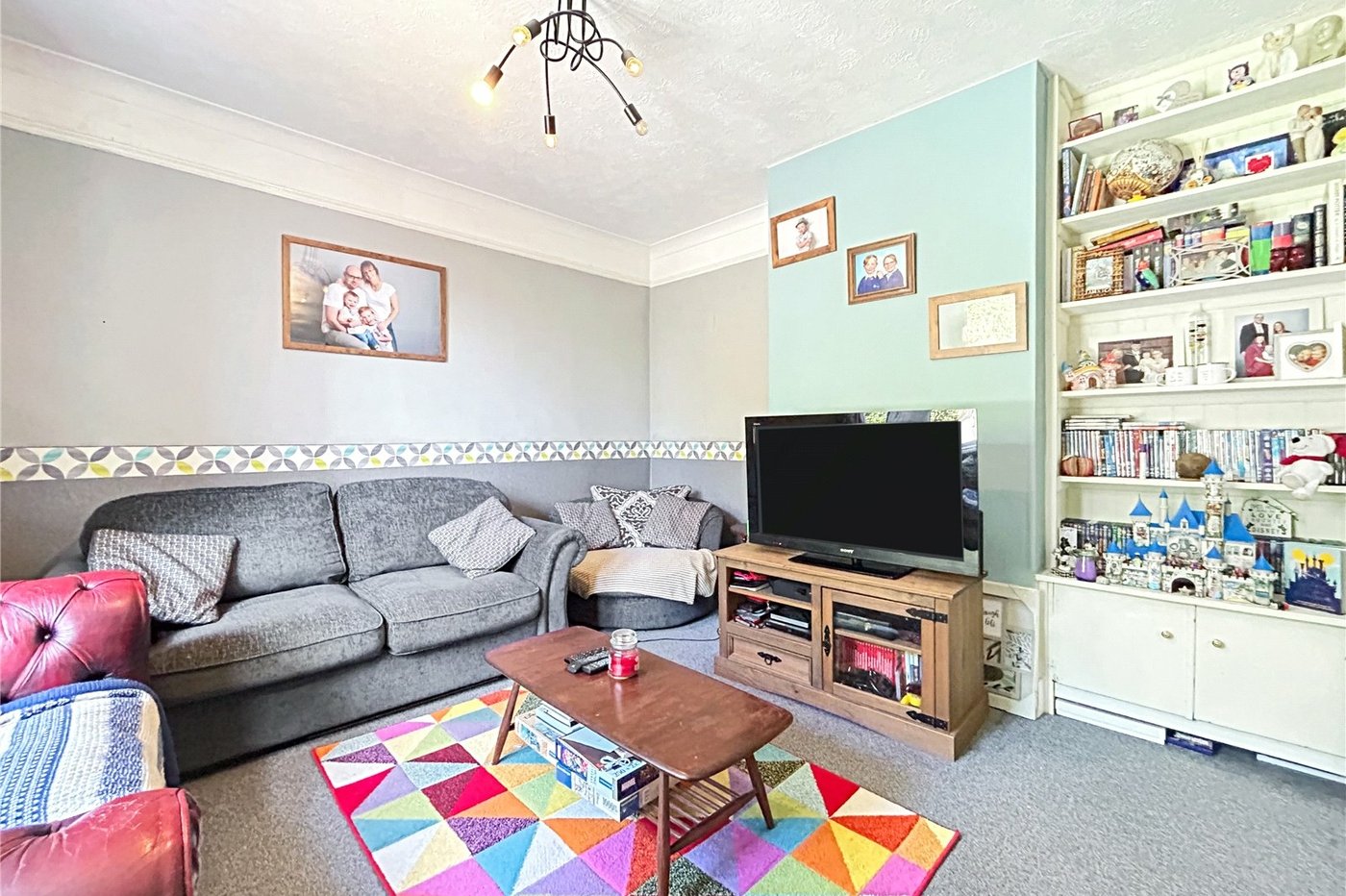 4 bedroom property for sale in Gillingham | Robinson Michael & Jackson