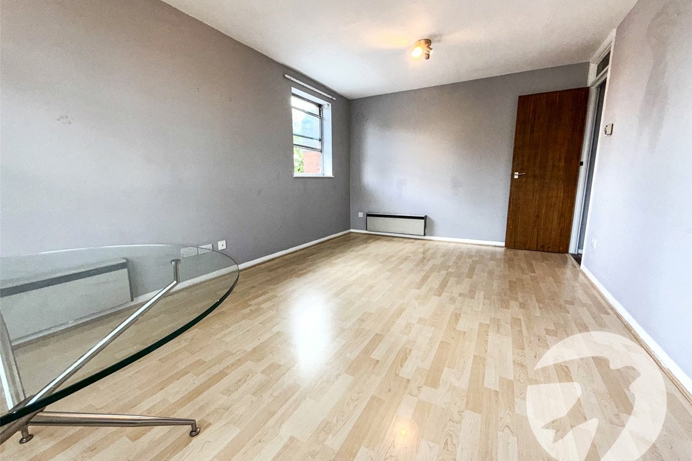 2 bedroom property for sale in London | Robinson Jackson