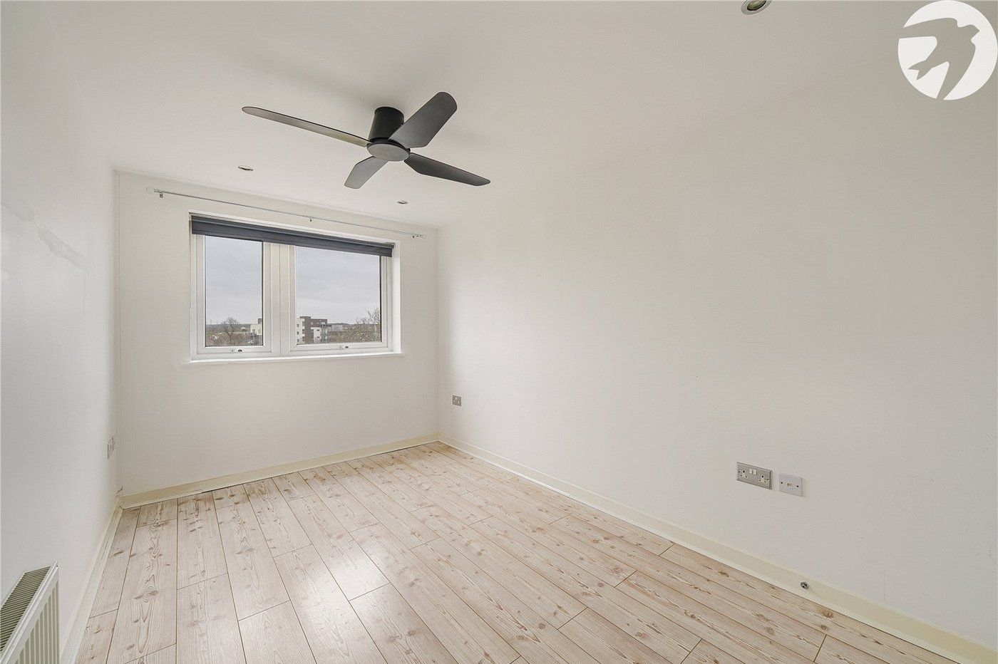 2 bedroom property for sale in Dartford | Robinson Jackson