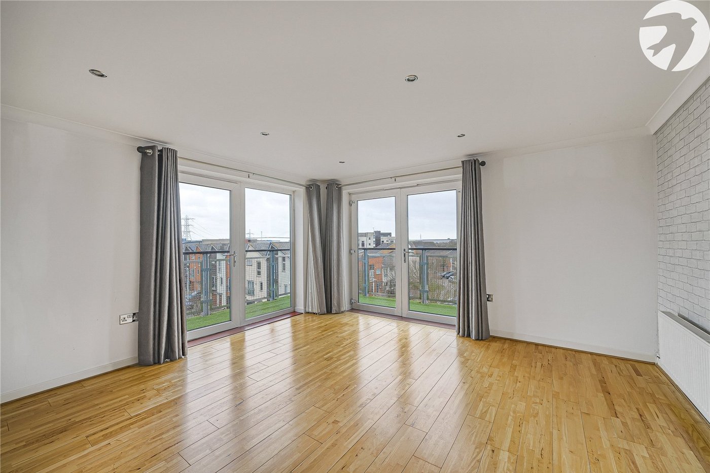 2 bedroom property for sale in Dartford | Robinson Jackson