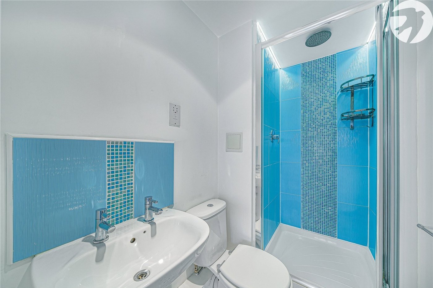 2 bedroom property for sale in Dartford | Robinson Jackson