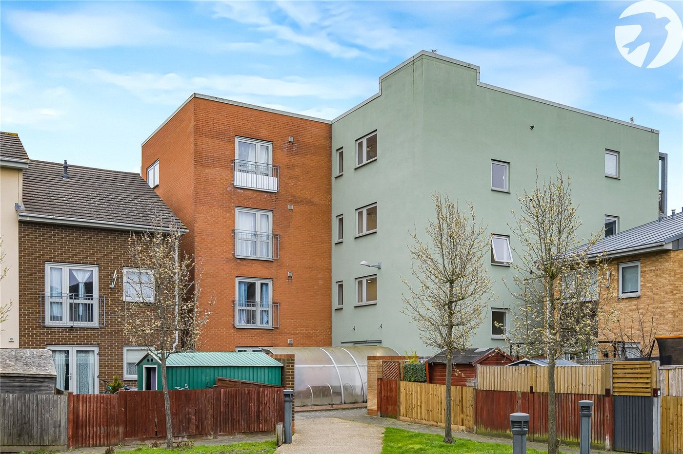2 bedroom property for sale in Dartford | Robinson Jackson
