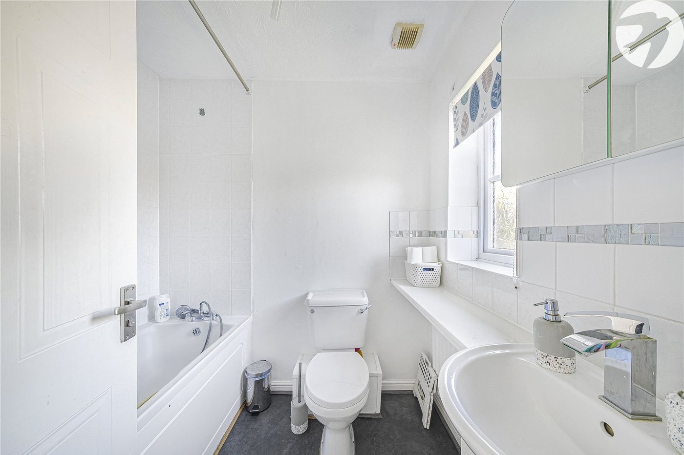 3 bedroom house for sale in Gravesend | Robinson Michael & Jackson