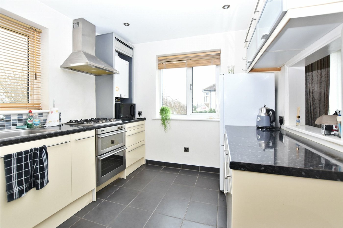 2 bedroom property for sale in Bexleyheath | Robinson Jackson