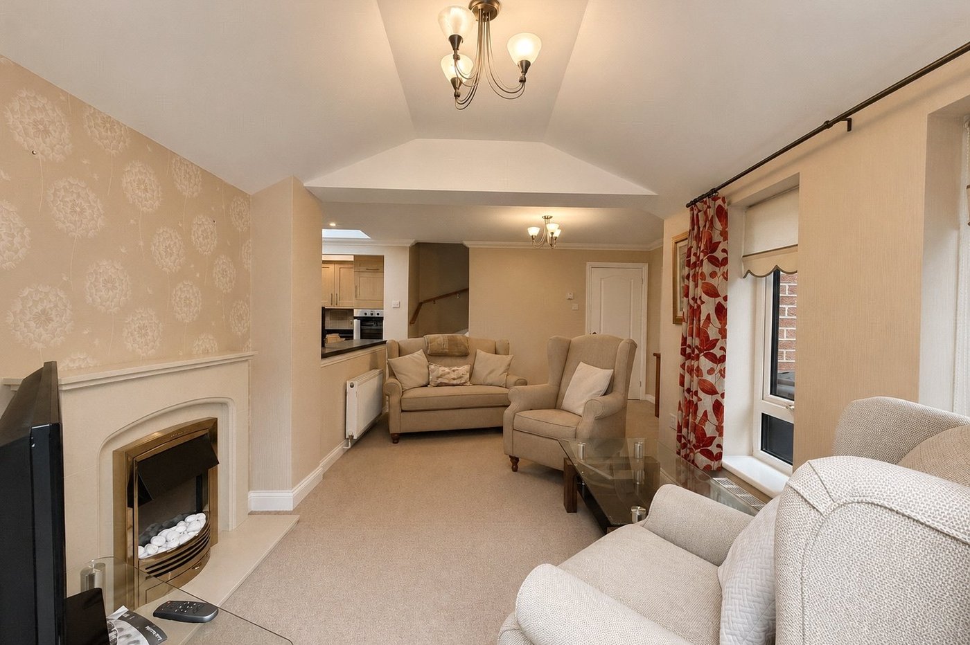 6 bedroom house for sale in Hempstead | Robinson Michael & Jackson