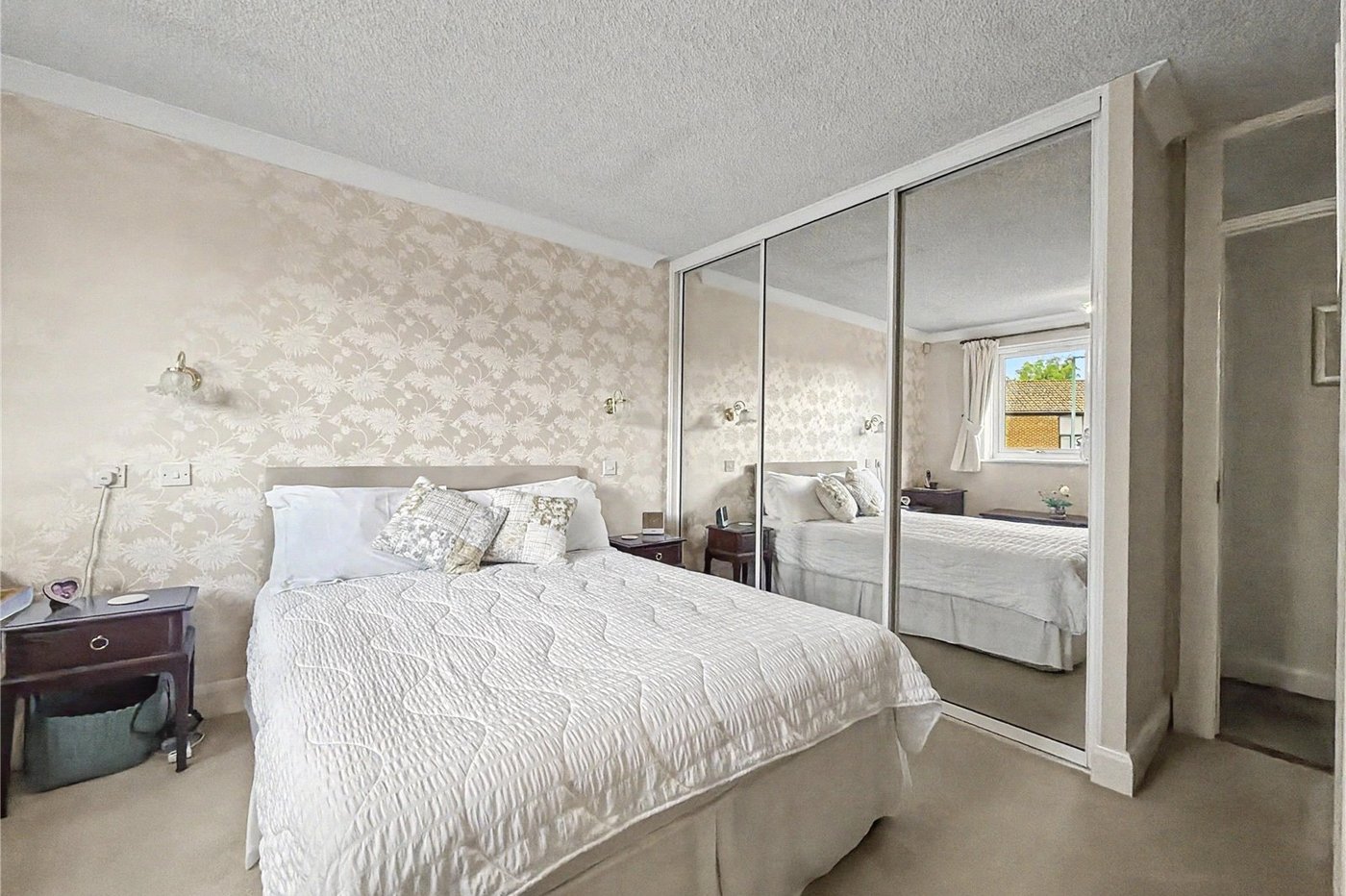 6 bedroom house for sale in Hempstead | Robinson Michael & Jackson