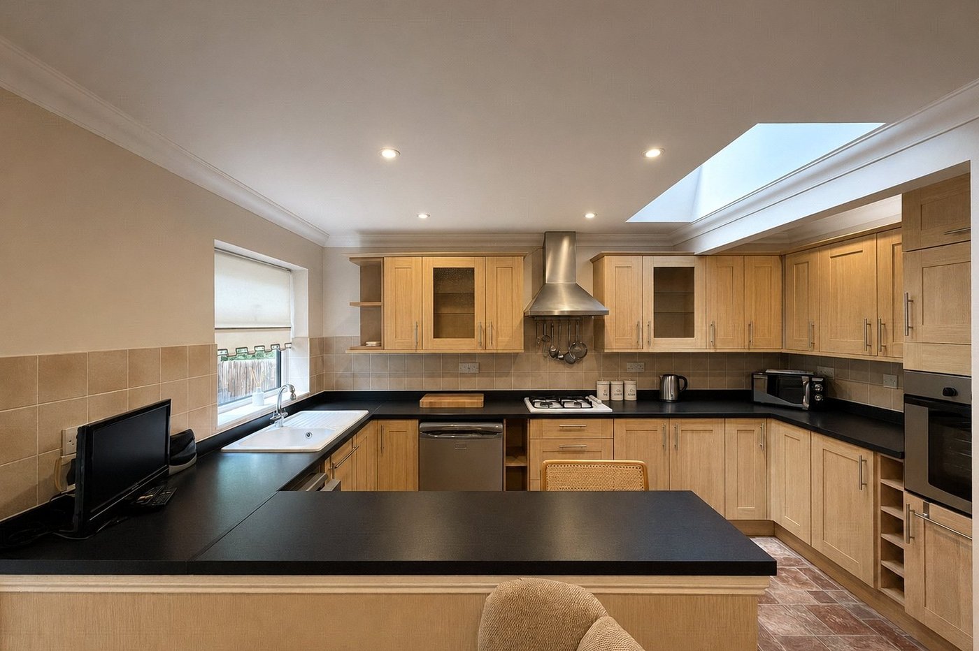 6 bedroom house for sale in Hempstead | Robinson Michael & Jackson
