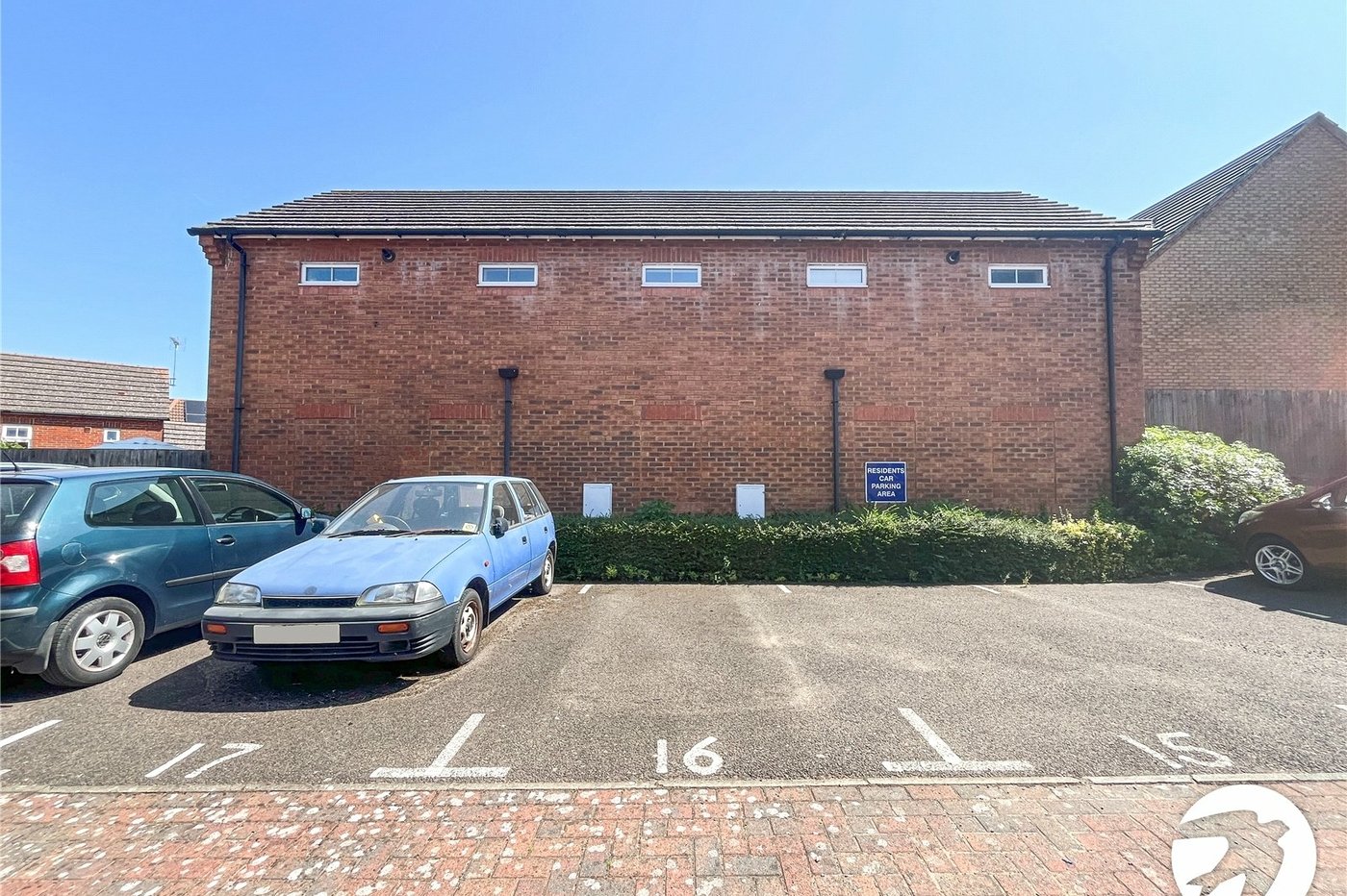 2 bedroom property for sale in Kemsley | Robinson Michael & Jackson