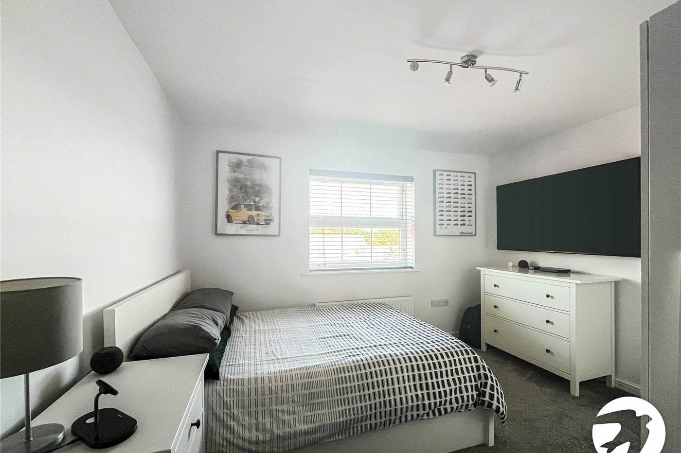 2 bedroom property for sale in Kemsley | Robinson Michael & Jackson