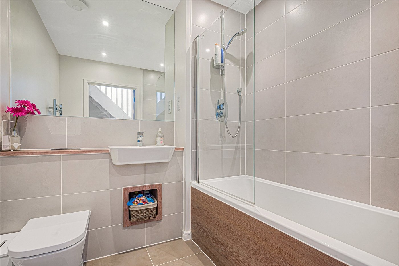 3 bedroom house for sale in Stone | Robinson Jackson
