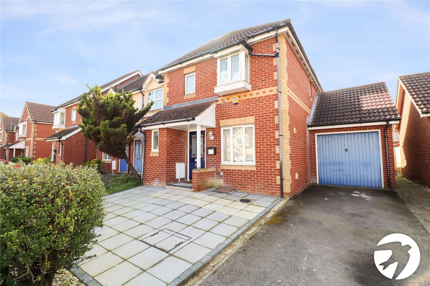 4 bedroom house for sale in London | Robinson Jackson