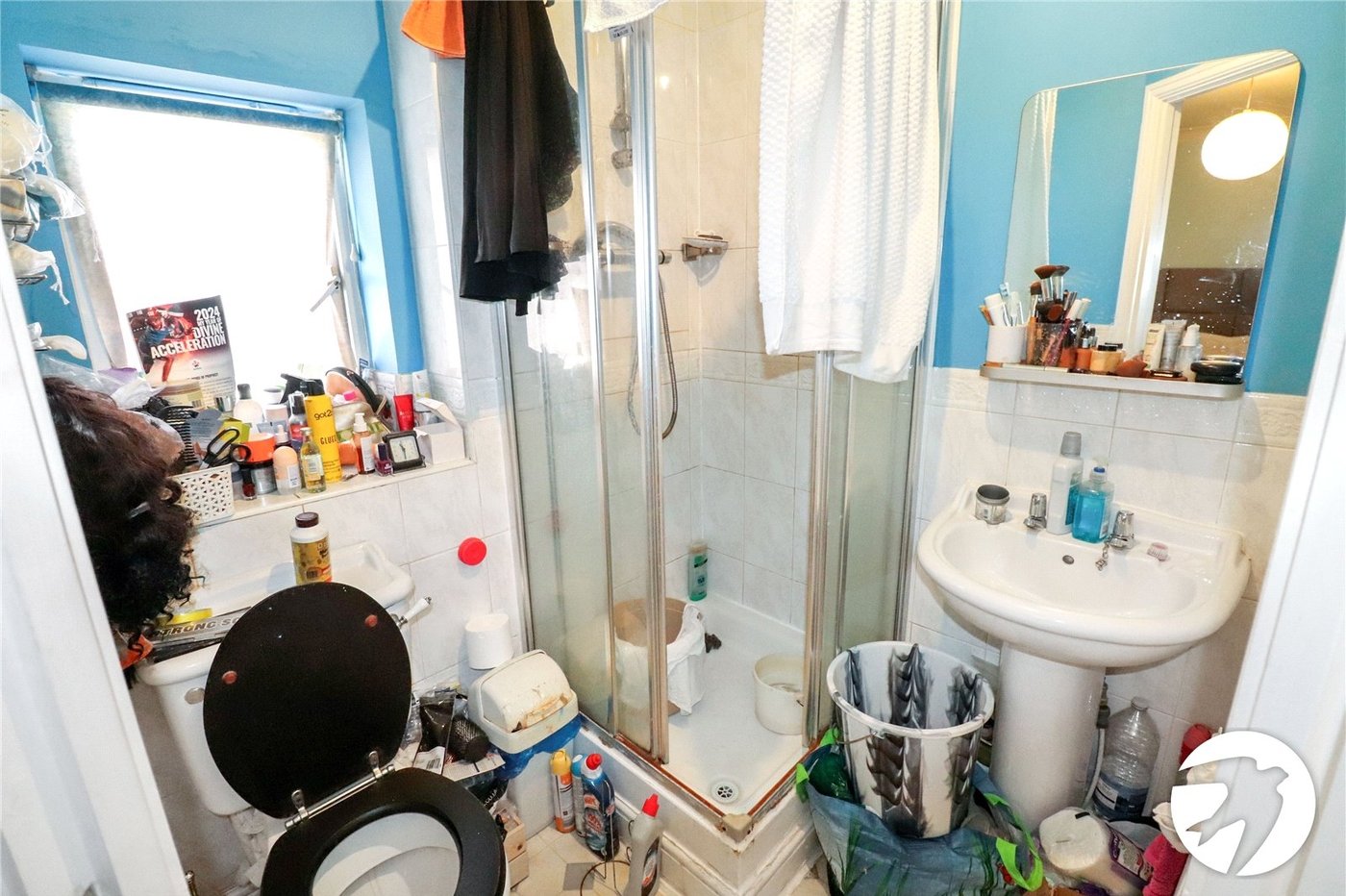 4 bedroom house for sale in London | Robinson Jackson