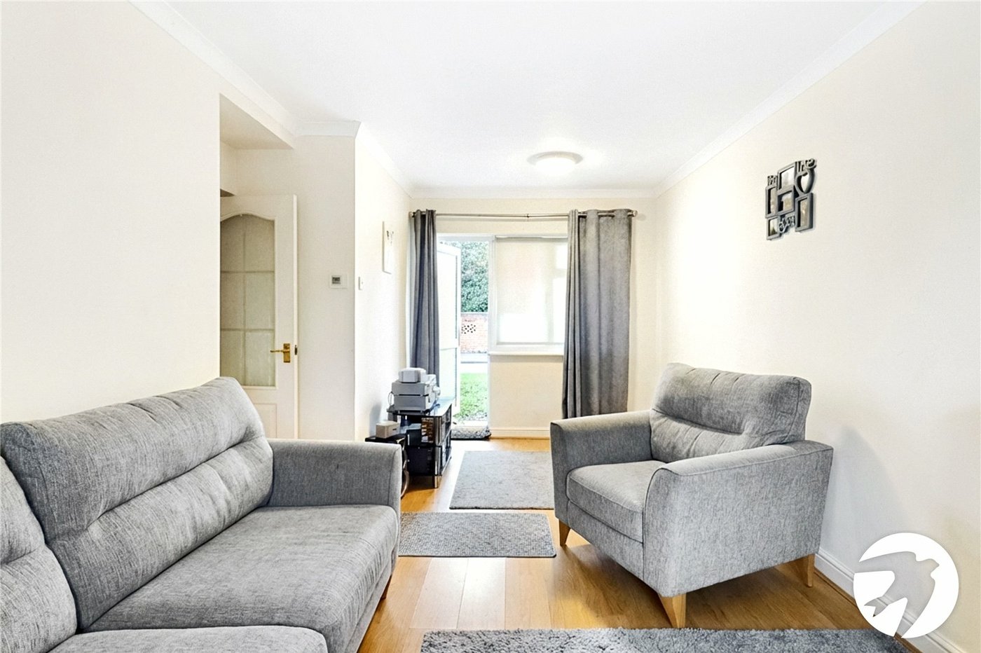 2 bedroom property for sale in Hurst Lane | Robinson Jackson