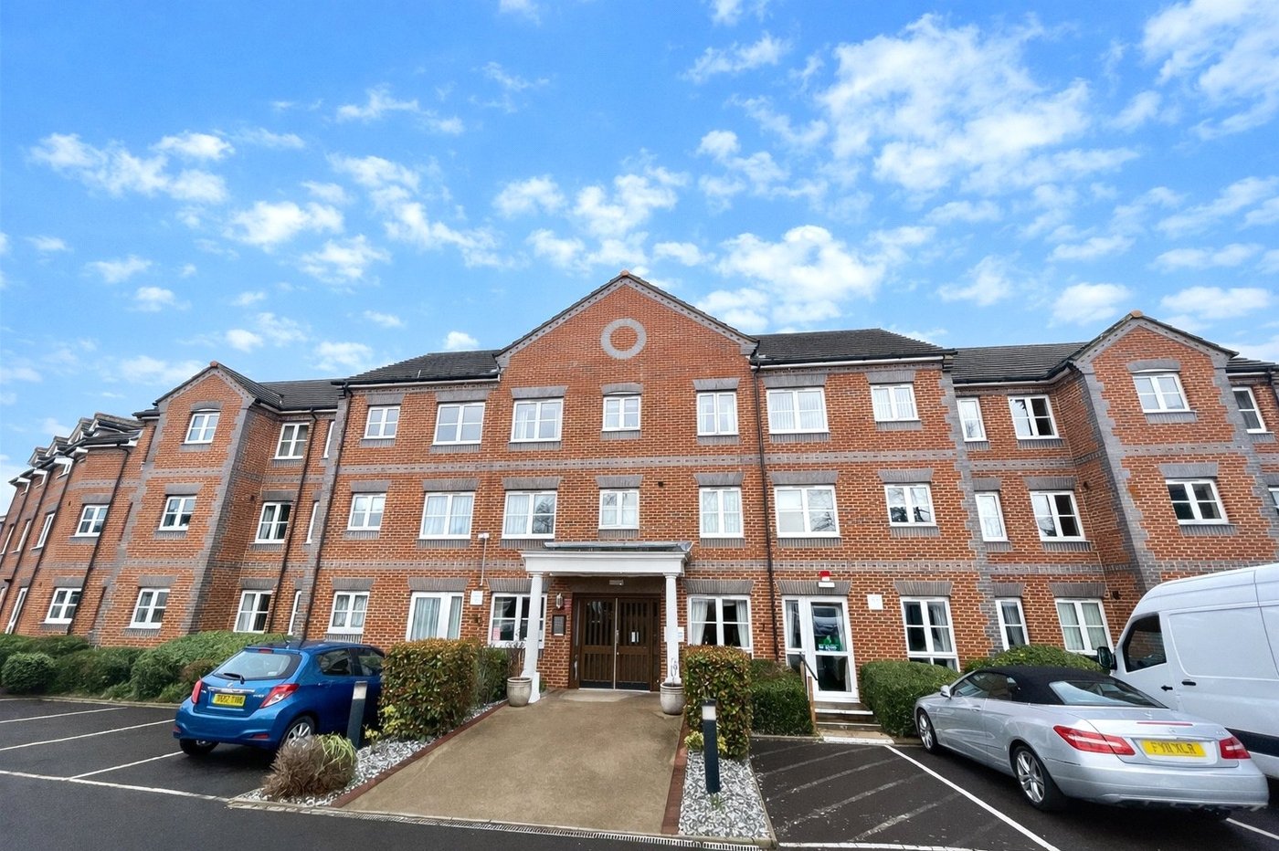 1 bedroom property for sale in London | Robinson Jackson