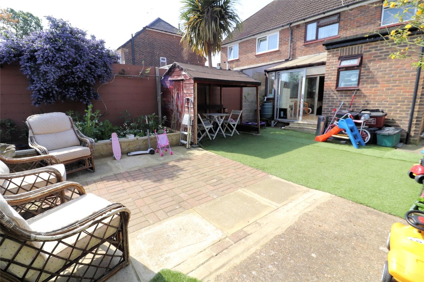 house for sale in Slade Green, Kent, DA8 Robinson Jackson