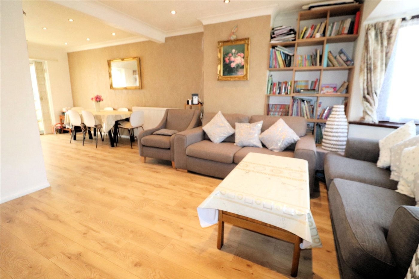 house for sale in Slade Green, Kent, DA8 Robinson Jackson