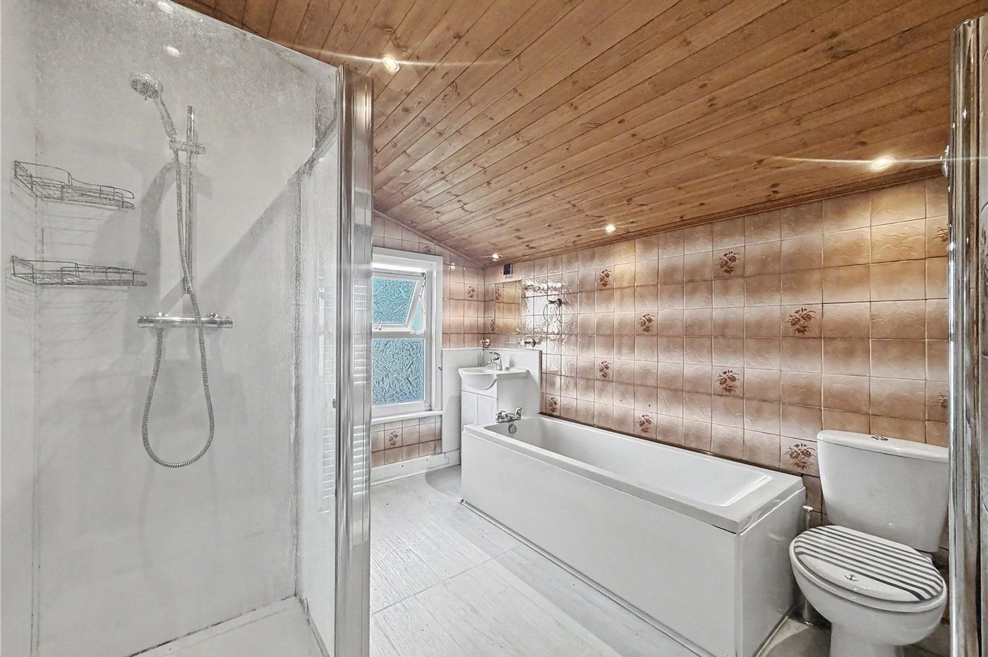 3 bedroom house for sale in Gillingham | Robinson Michael & Jackson