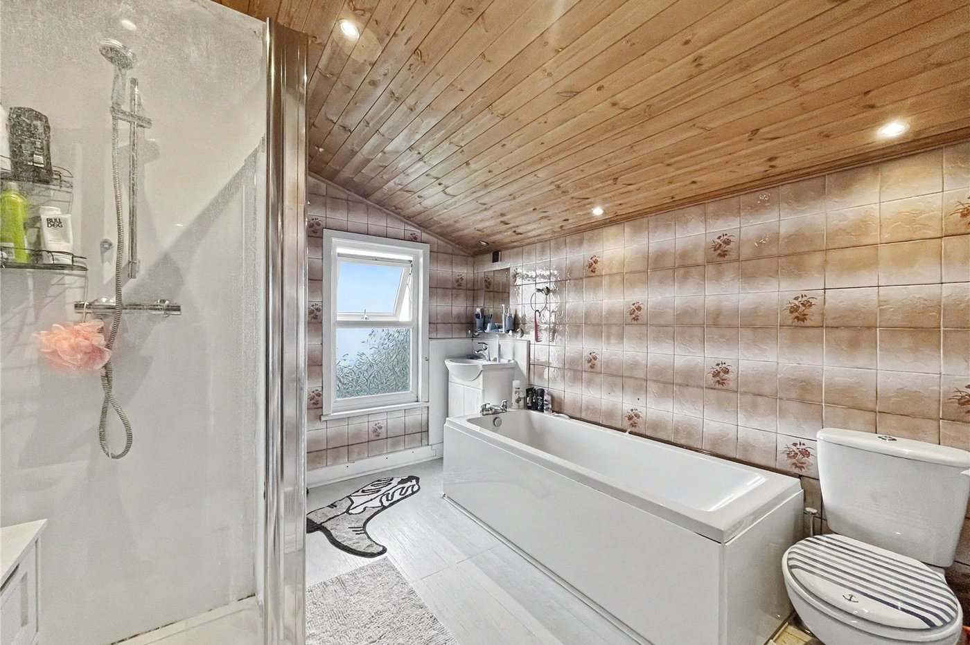 3 bedroom house for sale in Gillingham | Robinson Michael & Jackson