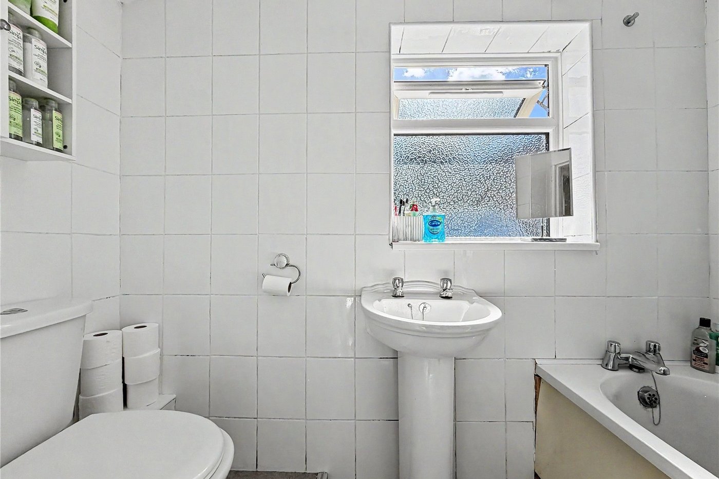 3 bedroom house for sale in Gillingham | Robinson Michael & Jackson