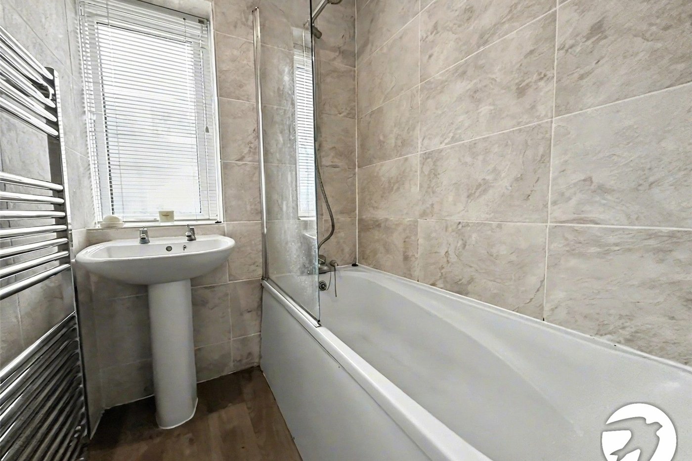 3 bedroom house for sale in Rochester | Robinson Michael & Jackson