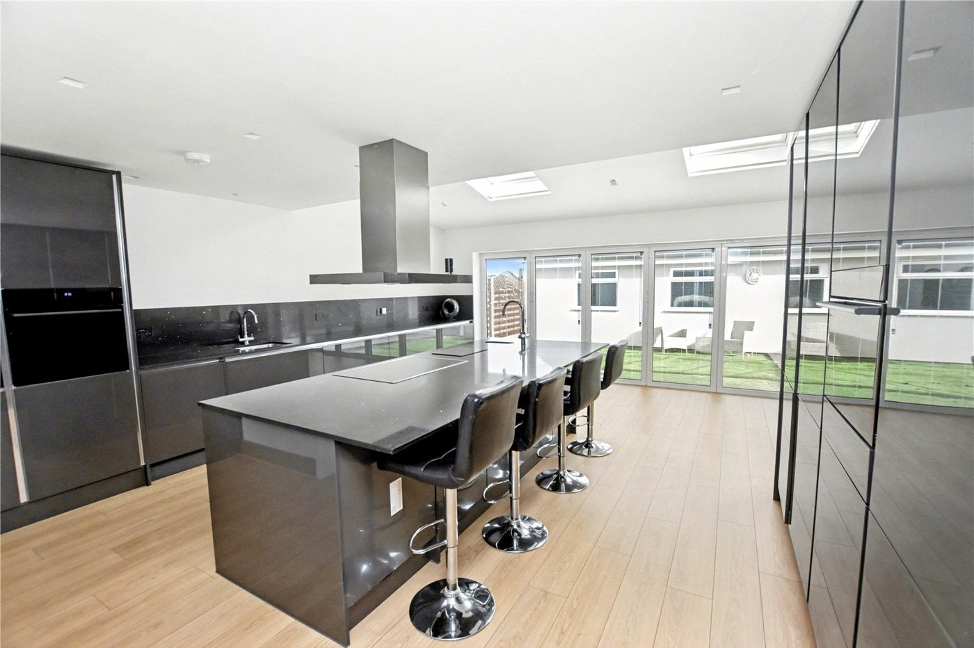 5 bedroom house for sale in Bexleyheath | Robinson Jackson