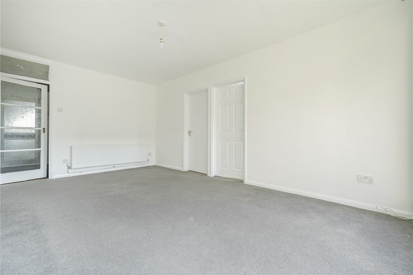 2 bedroom property for sale in  | Robinson Jackson