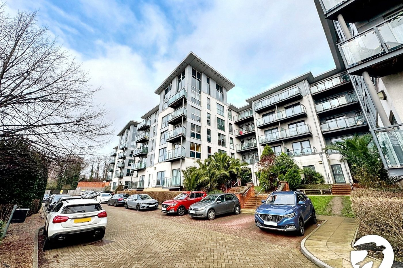 2 bedroom property for sale in Maidstone | Robinson Michael & Jackson