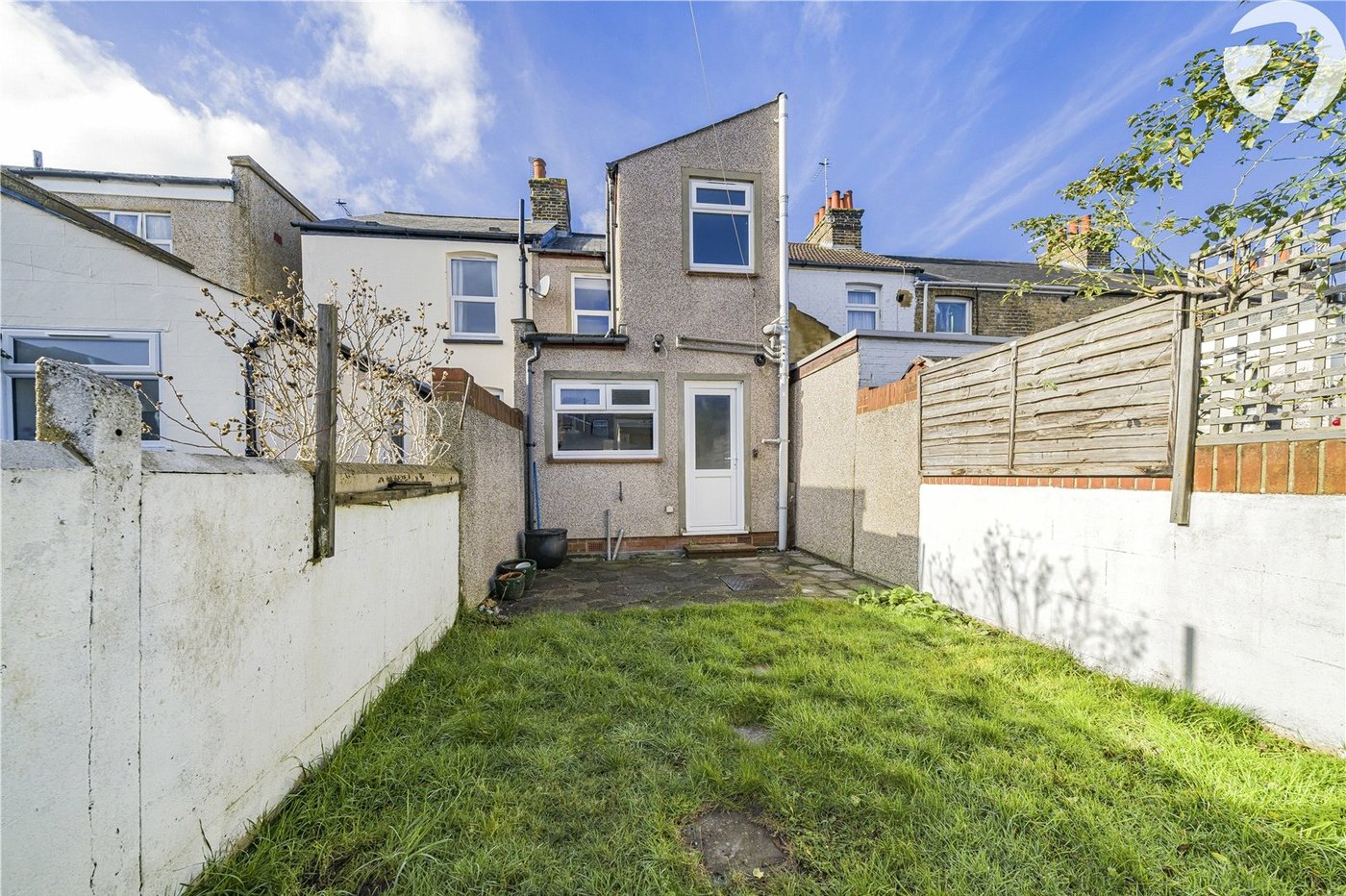 2 bedroom house for sale in Gravesend | Robinson Michael & Jackson