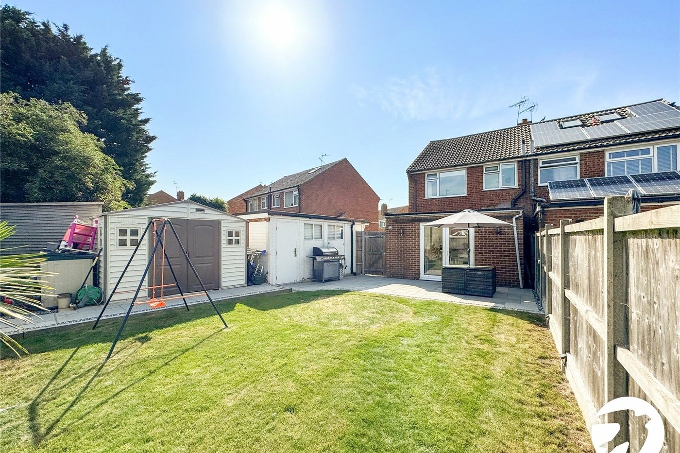 2 bedroom house for sale in Iwade | Robinson Michael & Jackson