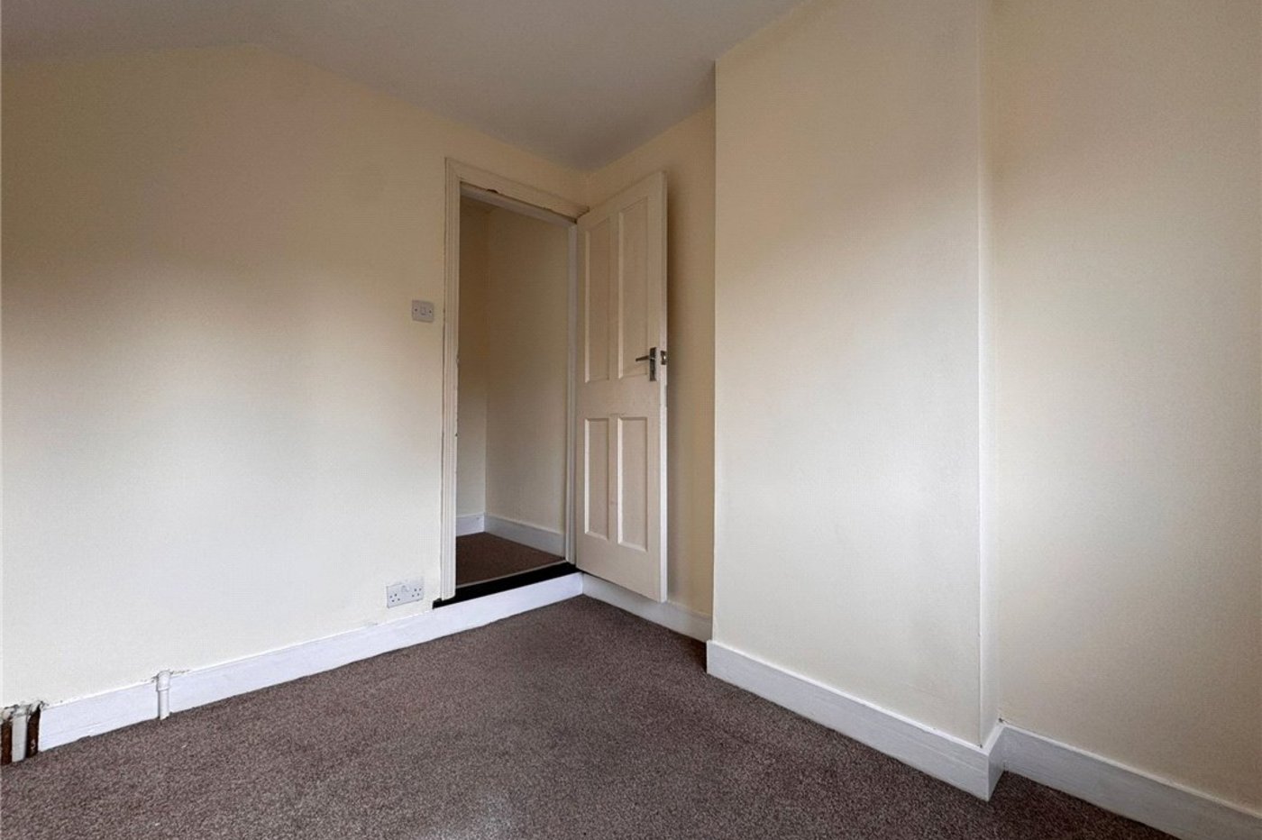 2 bedroom house for sale in St Pauls Cray | Robinson Jackson