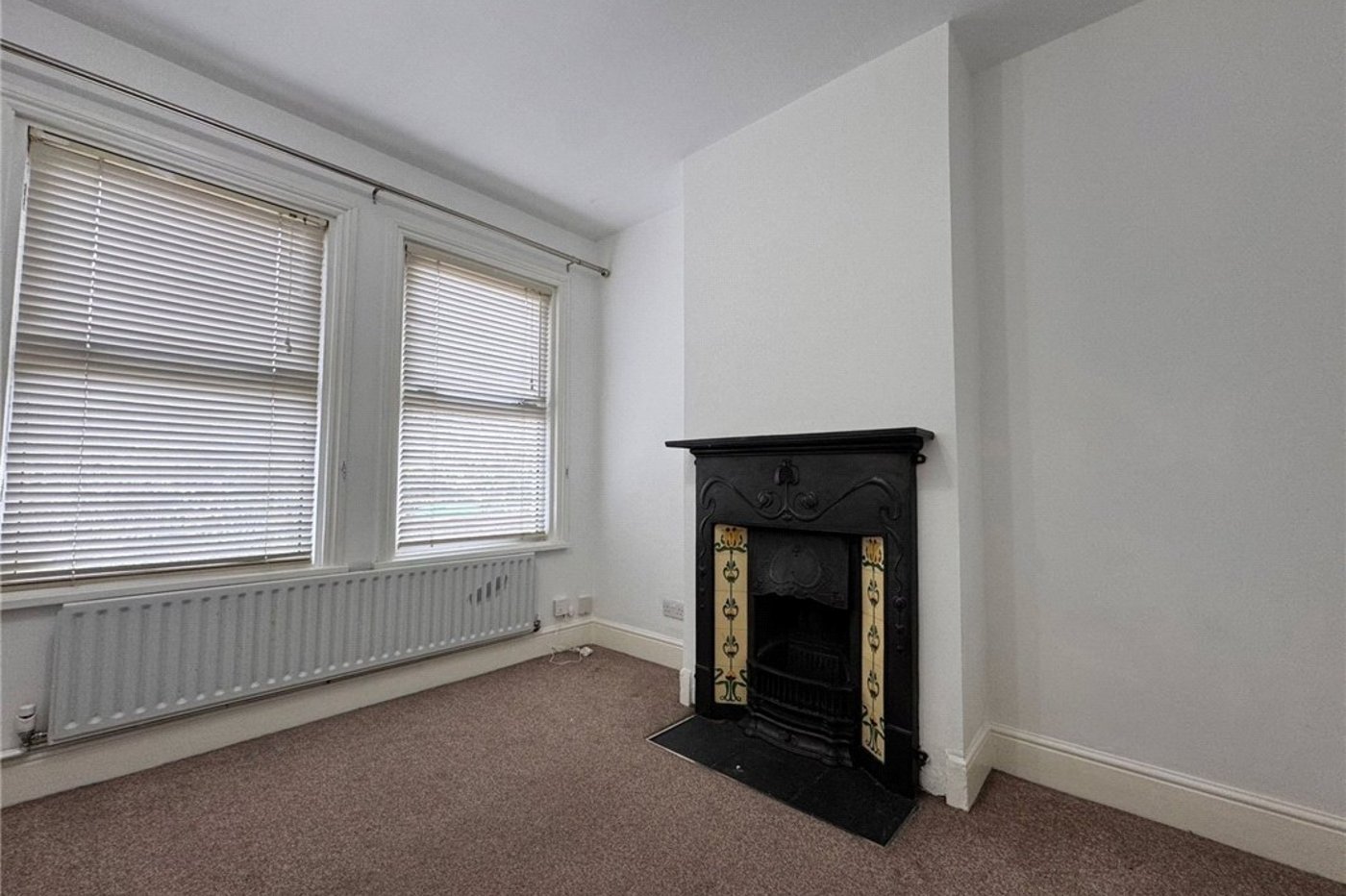 2 bedroom house for sale in St Pauls Cray | Robinson Jackson