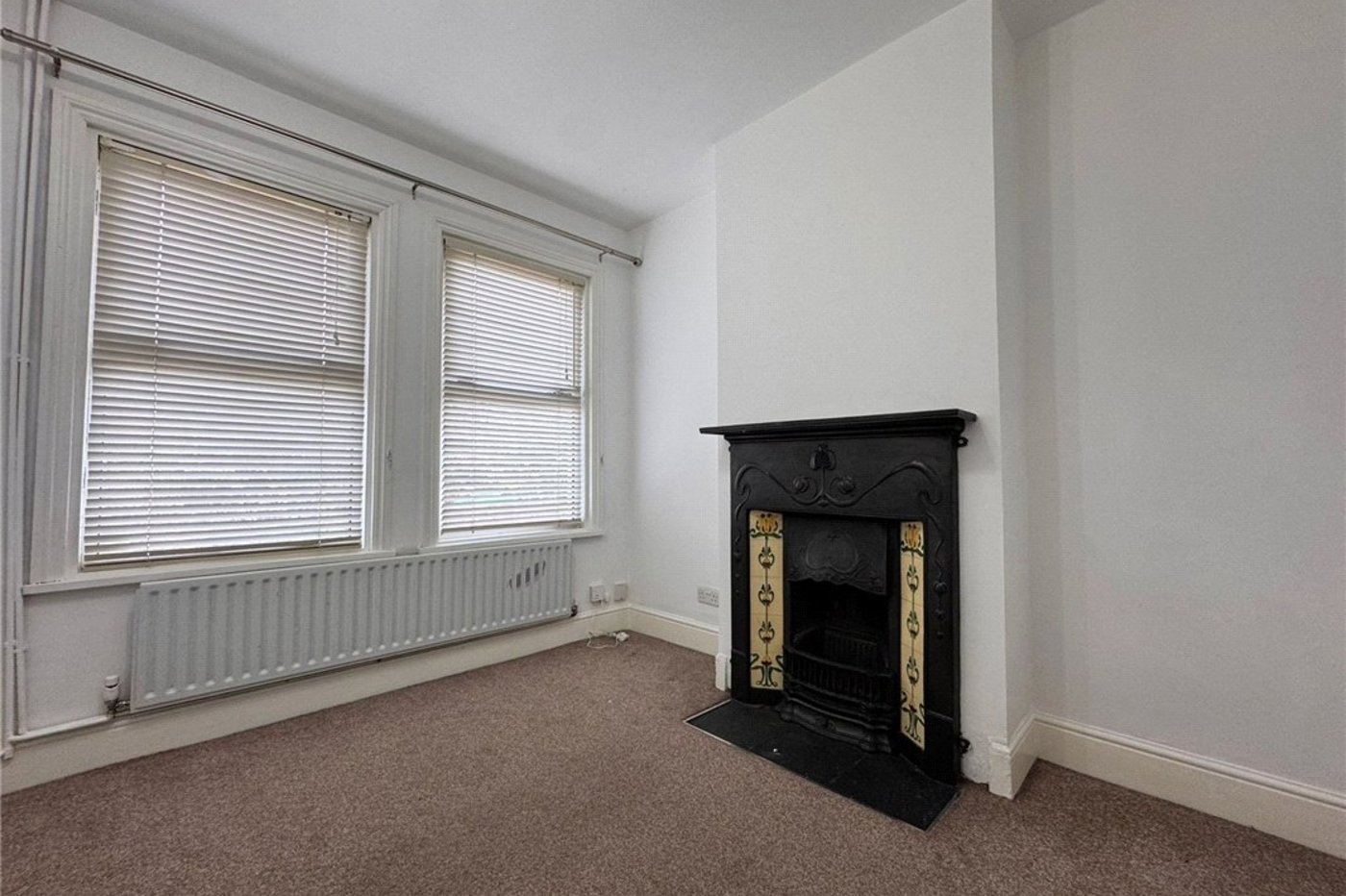 2 bedroom house for sale in St Pauls Cray | Robinson Jackson