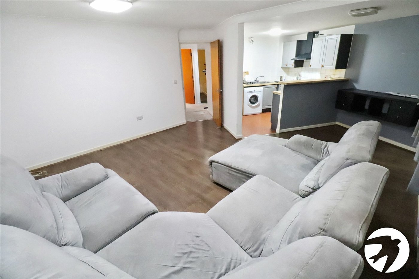 2 bedroom property for sale in London | Robinson Jackson