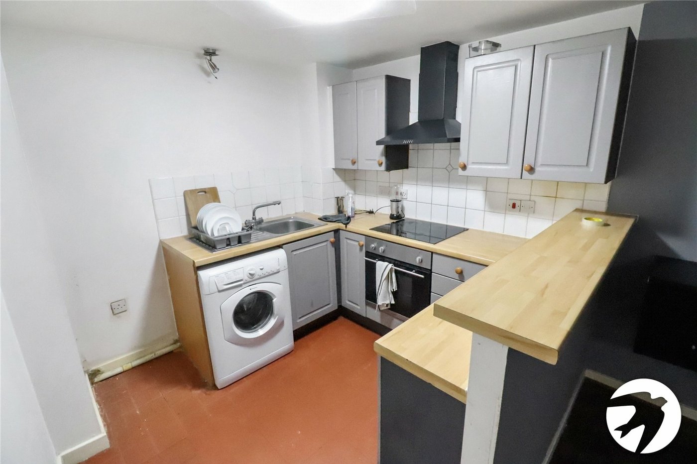 2 bedroom property for sale in London | Robinson Jackson