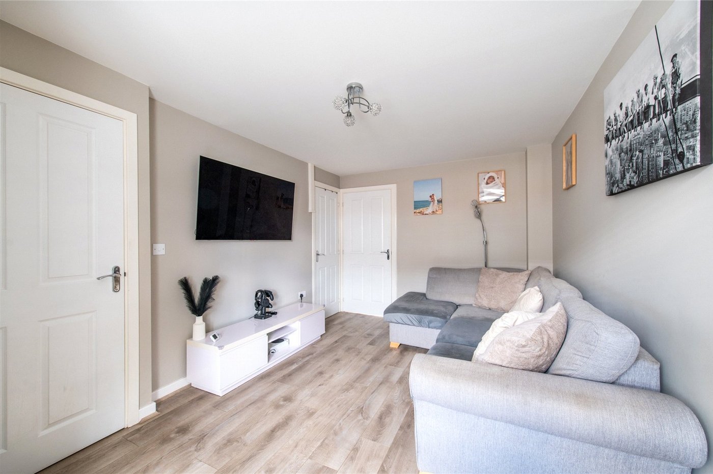 2 bedroom house for sale in Gravesend | Robinson Michael & Jackson