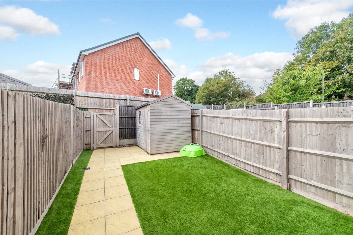 2 bedroom house for sale in Gravesend | Robinson Michael & Jackson