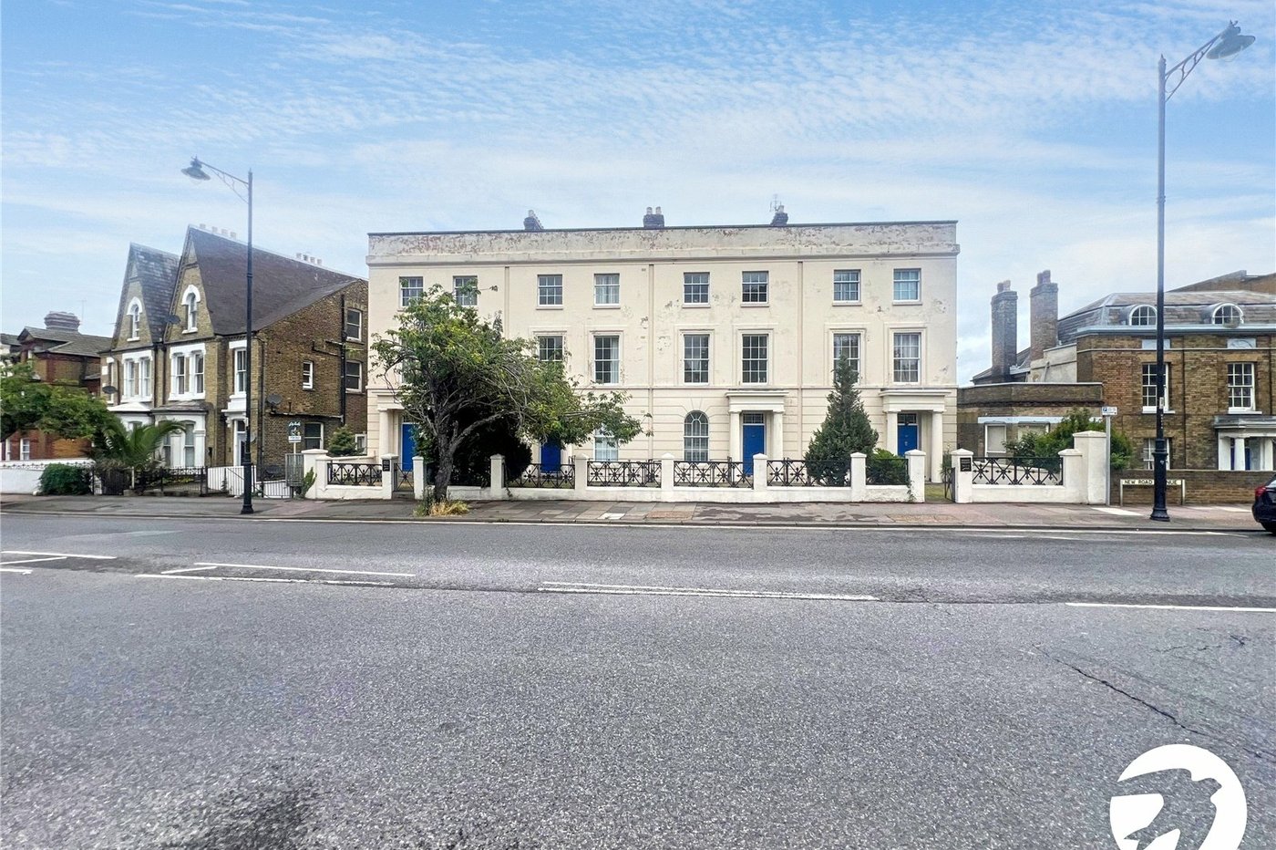 1 bedroom property for sale in 1-4 New Road Avenue | Robinson Michael & Jackson