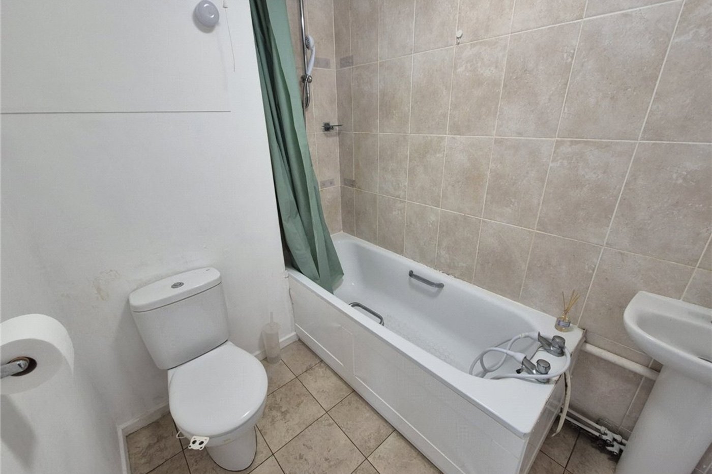 1 bedroom property for sale in Orpington | Robinson Jackson