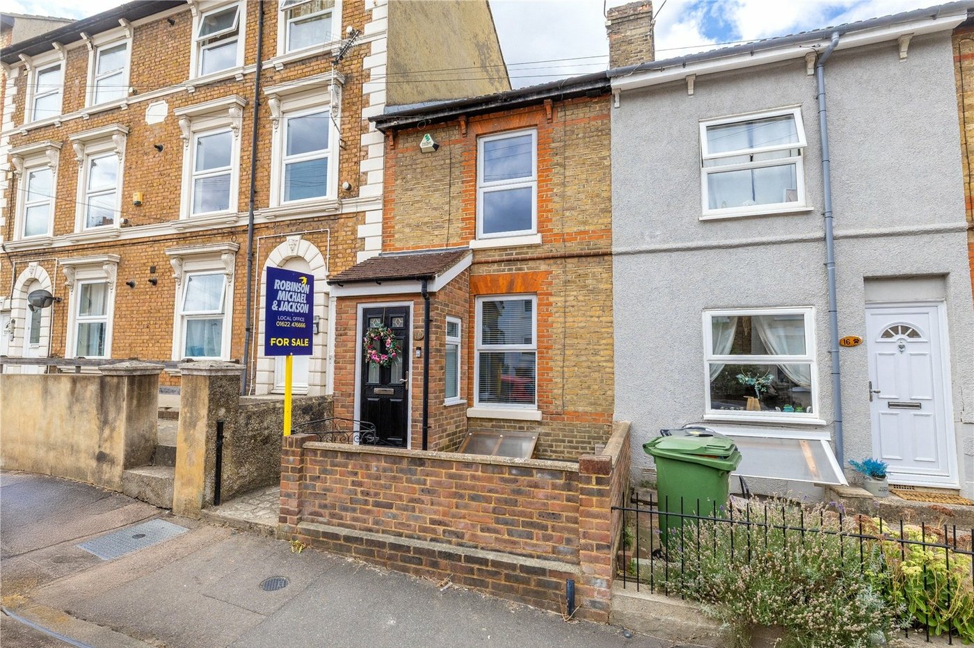 3 bedroom house for sale in Maidstone | Robinson Michael & Jackson