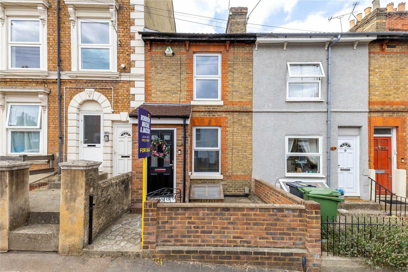 3 bedroom house for sale in Maidstone | Robinson Michael & Jackson