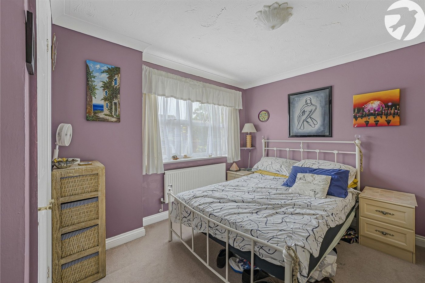 3 bedroom house for sale in London | Robinson Jackson