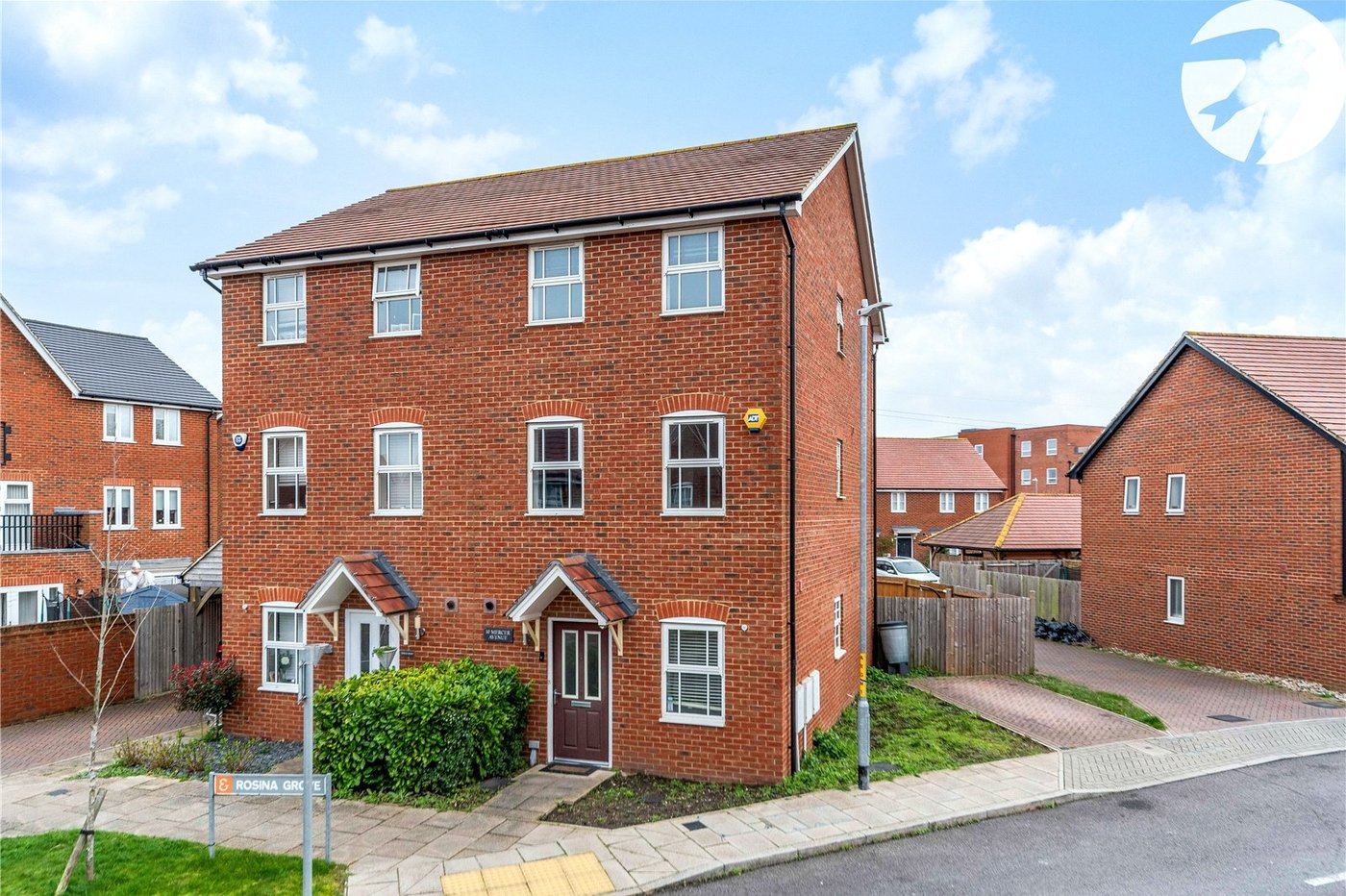 house for sale in Castle Hill, Ebbsfleet Valley, DA10 Robinson Jackson